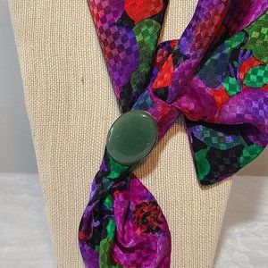 Scarf clip green stone